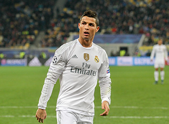 Ronaldo vows to play another ten years