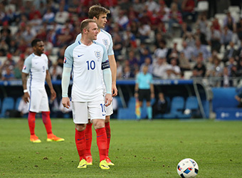 England flattered by scoreline against Scotland