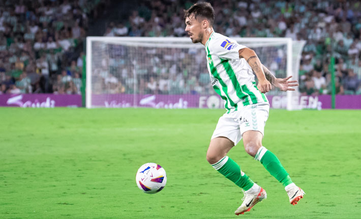 Sevilla and Real Betis Meet in Seville Derby with the Teams at Opposite Ends of the Table