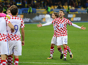 Croatia to brush aside Greece in World Cup playoff